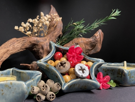 Ceramic star dish made by artist Kim Koehler perfect for tea light candles, trinkets, or as a small serving dish.